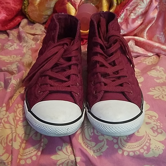 Plush Burgundy Converse - Picture 3 of 3